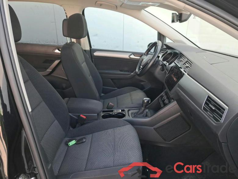 VOLKSWAGEN Touran / 2015 / 5P / monovolumen compacto Advance 2.0 TDI 110kW (150CV) DSG #6