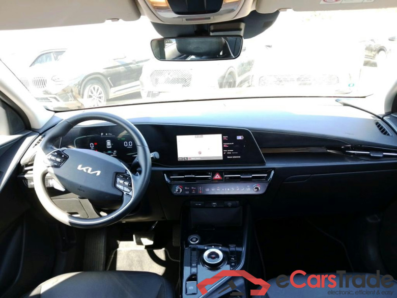 KIA Niro / 2022 / 5P / crossover 1.6 GDi PHEV 135kW (183CV) Drive #3