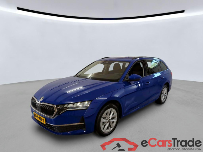 SKODA Octavia Combi 110 kW #1