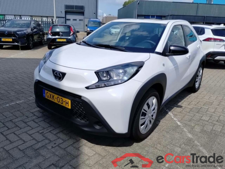 TOYOTA Aygo X 1.0 VVT-i MT Play