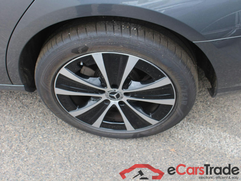 E -Klasse Lim. E 300 de 4Matic (213.011)Avantgarde 2.0 225KW AT9 E6d #3