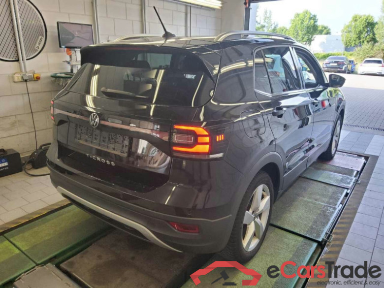Volkswagen T-Cross (C11)(12.2018->2023) DE - SUV5 1.5 TSI EU6d, Style OPF, 2020 - 2023 #3