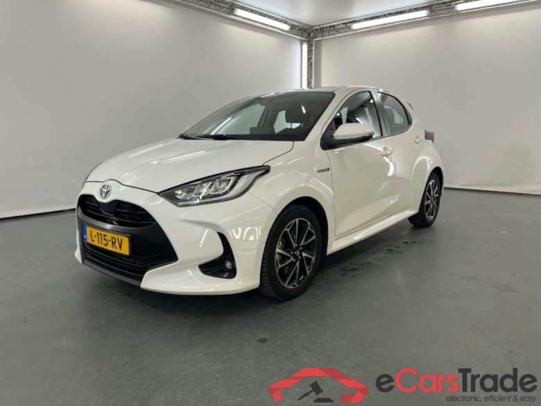TOYOTA Yaris 1.5 Hybrid Dynamic