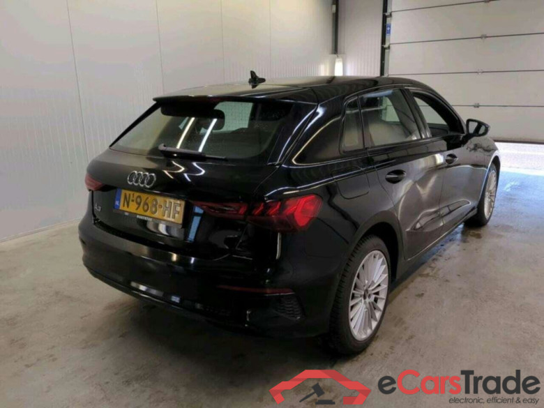 AUDI A3 Sportback 30 TFSI Adv edition #2