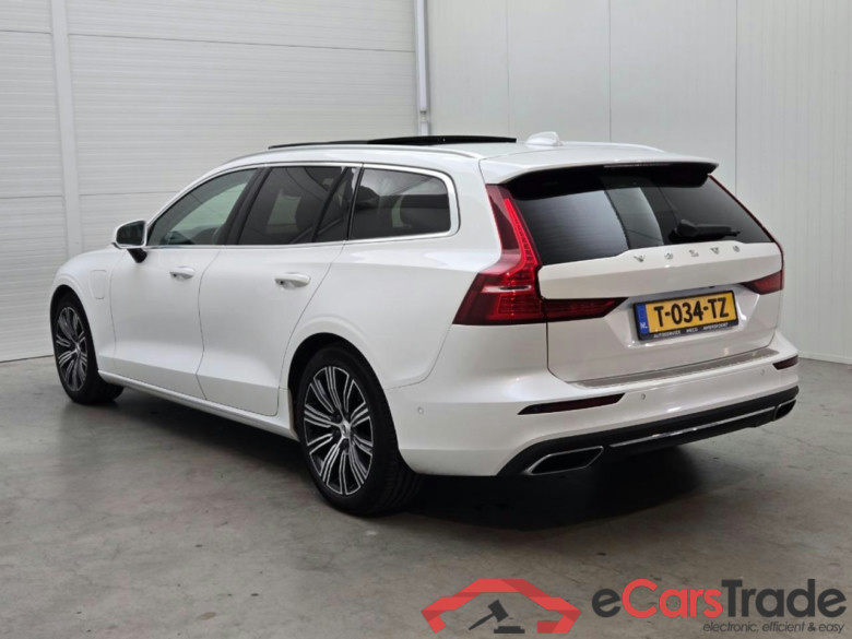 VOLVO V60 2.0 T8 Twin Engine AWD Inscription #3