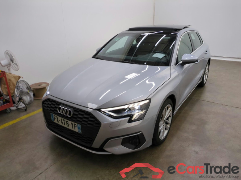 AUDI A3 Sportback / 2020 / 5P / Berline 35 TFSI 150 MHEV S Tronic Business Line #1