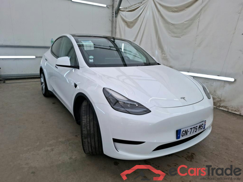 TESLA Model Y / 2021 / 5P / SUV RWD #5
