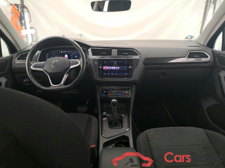 VOLKSWAGEN Tiguan / 2020 / 5P / SUV 2.0 TDI 150 DSG7 Elegance #5
