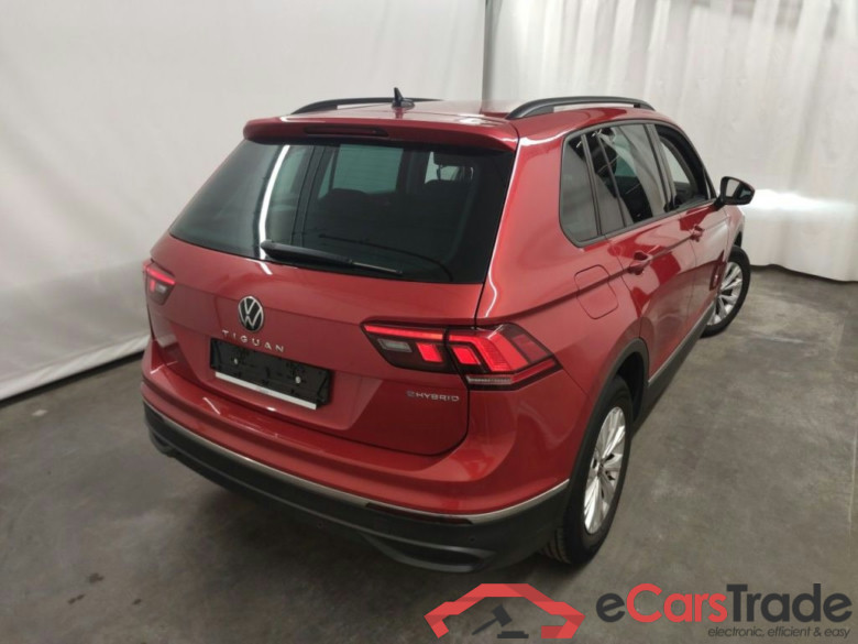 Volkswagen Tiguan 1.4 eHybrid DSG Life 5d #2