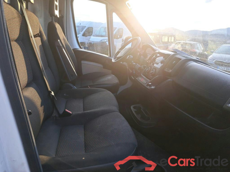 CITROEN Jumper / 2014 / 4P / furgón BlueHDi 96KW (130CV) Furgón 33L2H1 #6