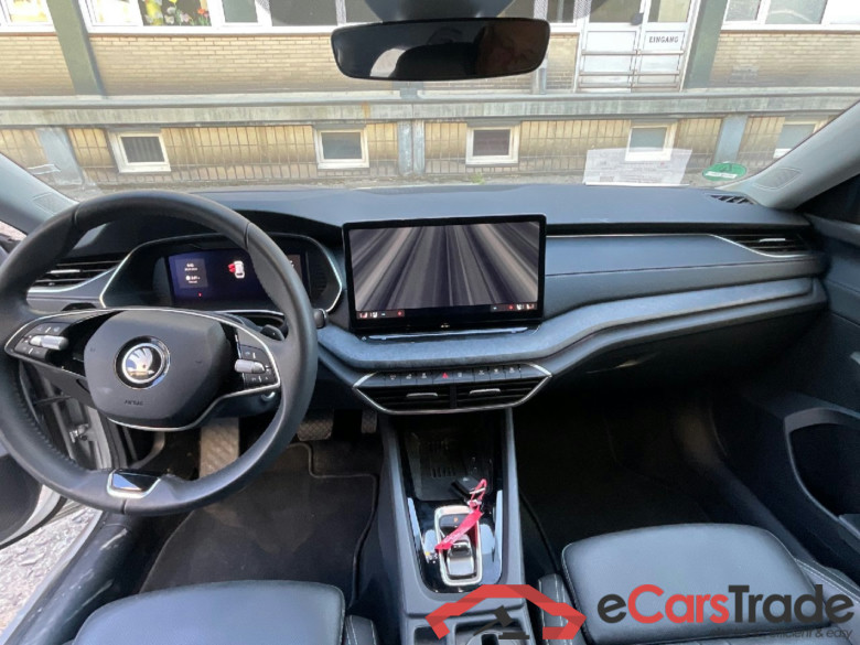 Octavia Combi 1.5 TSI mHEV 110 kW Selection TSI 110KW AT7 6E #3