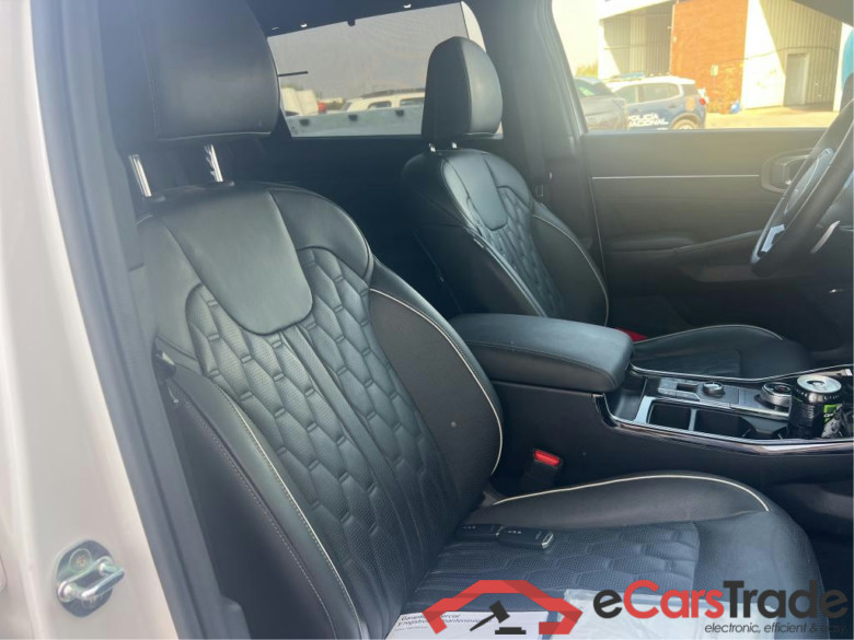 KIA Sorento / 2020 / 5P / todoterreno 1.6 T-GDi HEV Emotion 4x4 7pl (P.Luxury) #6
