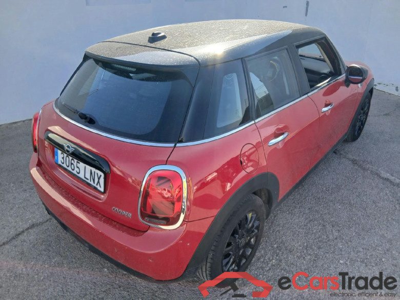 MINI MINI / 2014 / 5P / berlina con portón COOPER 5 PUERTAS #2