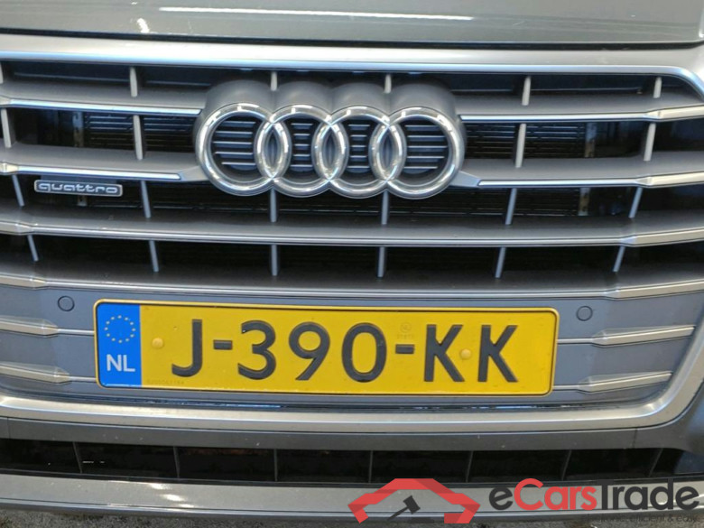 Audi Q5 50 TFSI e quattro S tronic S Edition 5d #5