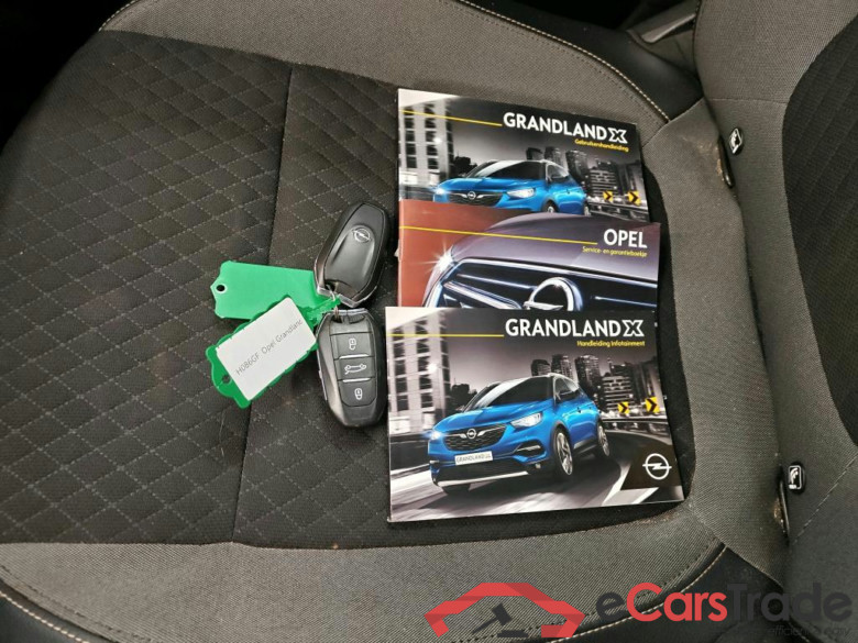 Opel Grandland X 1.2 Turbo S&S 96kW Bus. Executive Auto 5d #4