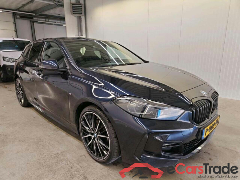 BMW 1-serie 118i Executive #5