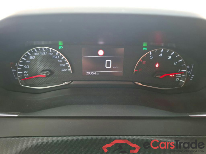PEUGEOT 208 / 2019 / 5P / Berline PureTech 75 S&S Style(SP) #6