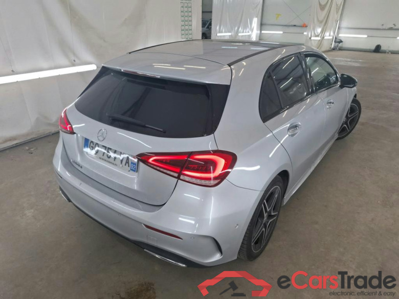 MERCEDES-BENZ Classe A Compact / 2018 / 5P / Berline A 200 d AMG Line 8G-DCT #3