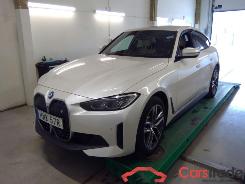 BMW i4 eDrive40