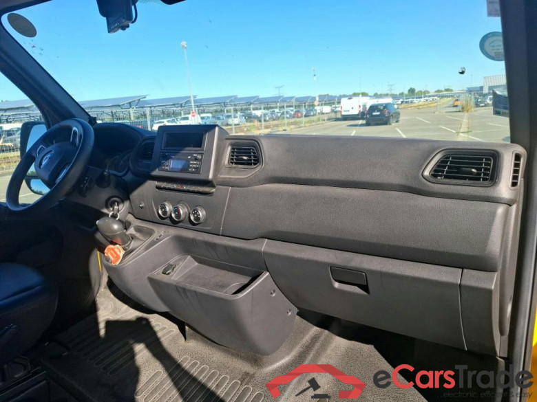 RENAULT Master / 2019 / 4P / Fourgon tôlé FG Z.E.Tr CF F3100 L3H2 R75 AI - 19 #6