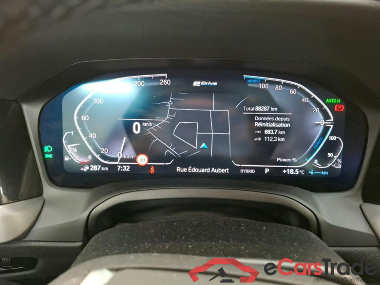 BMW Série 3 Touring / 2019 / 5P / Break 320e 204ch Business Design BVA8 Hybride #6