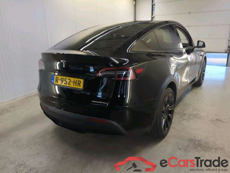 Tesla Model Y Long Range AWD 75kWh #2