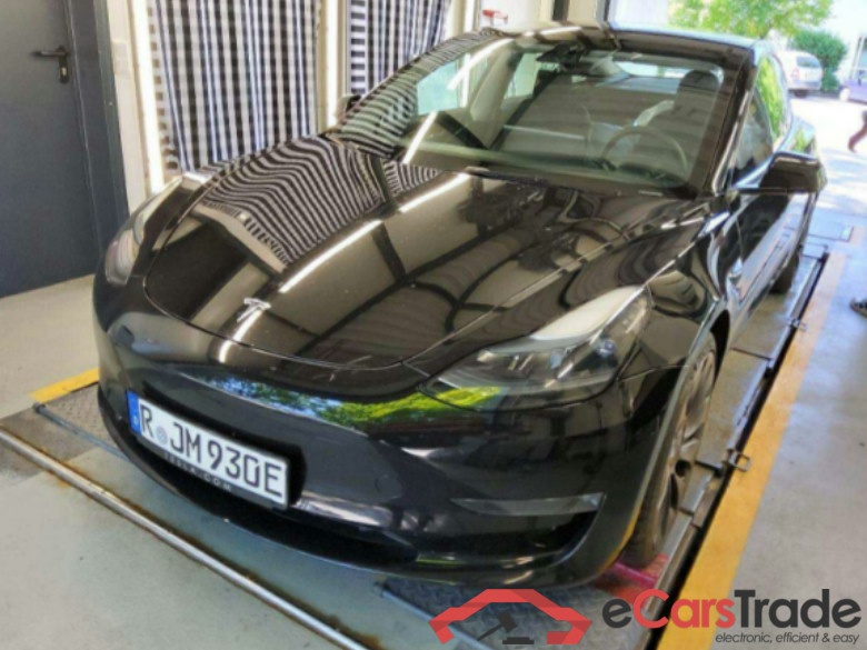 TESLA Model 3 Langstreckenbatt. Allradantrieb Dual Motor Performance 4d 377kW