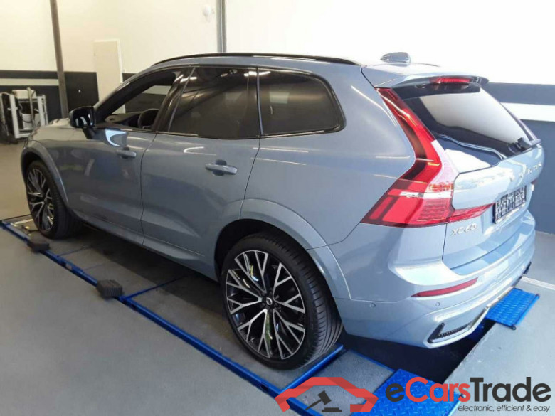 Volvo XC60 (03.2017->) DE - SUV5 B5 (Benzin) 2WD EU6d, R-Design Mild-Hybrid, (Facelift) 2021 - 2022 #2
