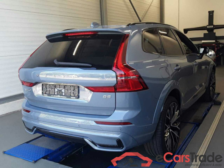 Volvo XC60 (03.2017->) DE - SUV5 B5 (Benzin) 2WD EU6d, R-Design Mild-Hybrid, (Facelift) 2021 - 2022 #4