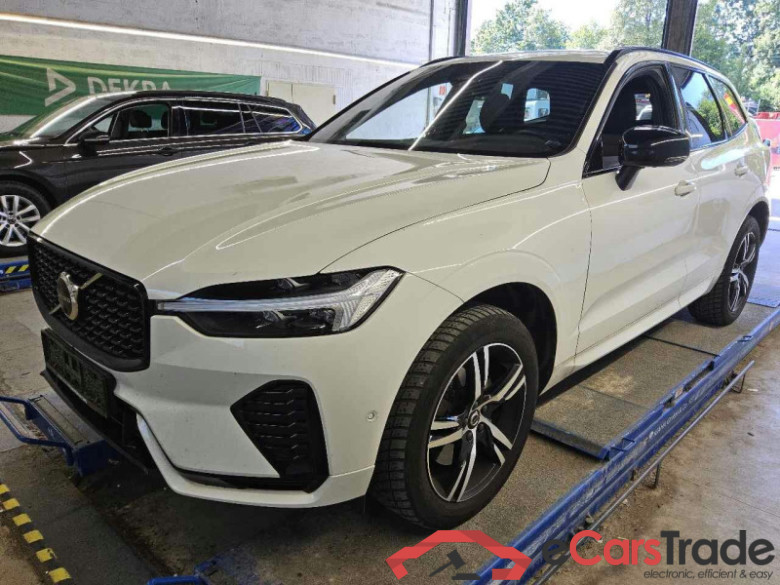 Volvo XC60 (03.2017->) DE - SUV5 B4 (Benzin) 2WD EU6d, R-Design Mild-Hybrid, (Facelift) 2021 - 2022