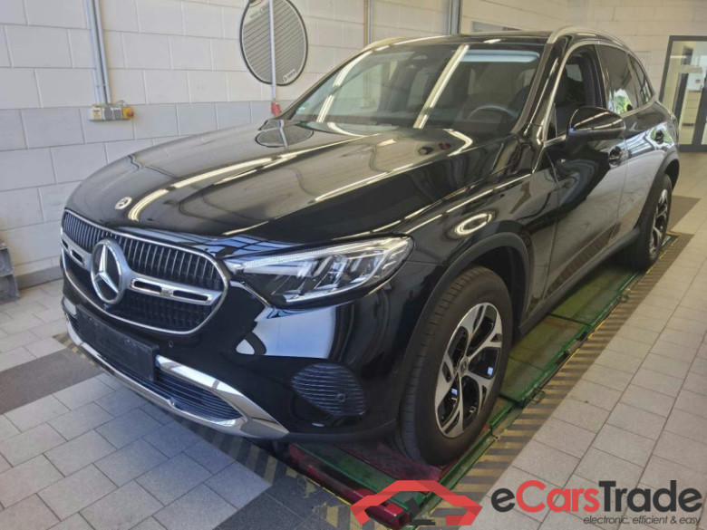 Mercedes-Benz GLC (BM 254)(06.2022->) DE - SUV5 GLC 300 e EU6d, 4Matic Avantgarde, 2022 - 2024 #1