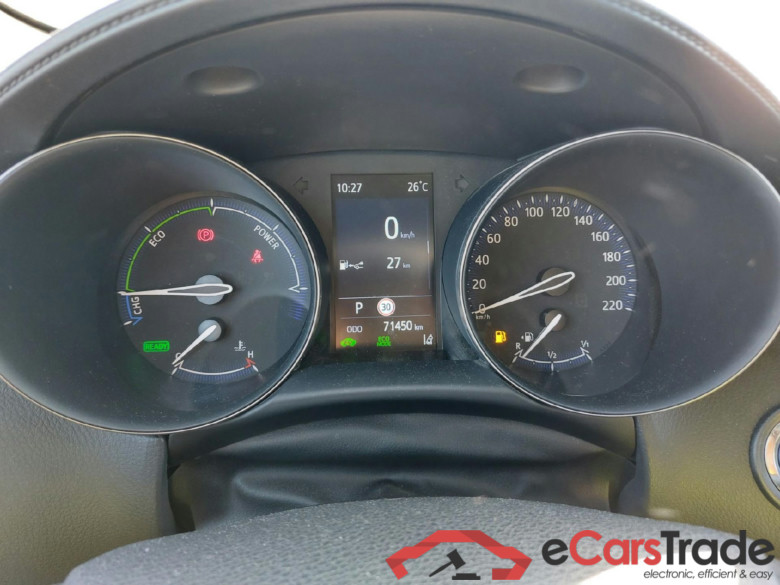 TOYOTA C-HR / 2019 / 5P / todoterreno 1.8 125H Advance #4