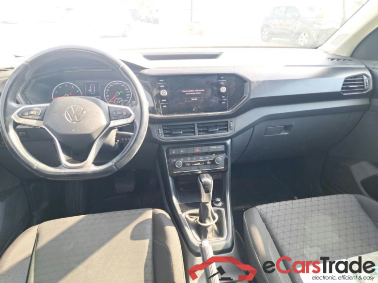 VOLKSWAGEN T-Cross / 2018 / 5P / todoterreno Advance 1.0 TSI 81kW (110CV) DSG (AC) #3