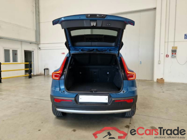 VOLVO XC40 / 2021 / 5P / SUV T4 RECHARGE PLUG-IN HYBRID AUTOMATICO CORE #5