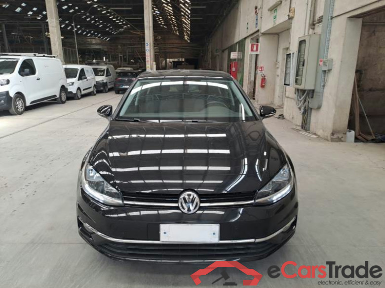 VOLKSWAGEN GOLF / 2017 / 5P / BERLINA 2.0 TDI EXECUTIVE BMT DSG #6