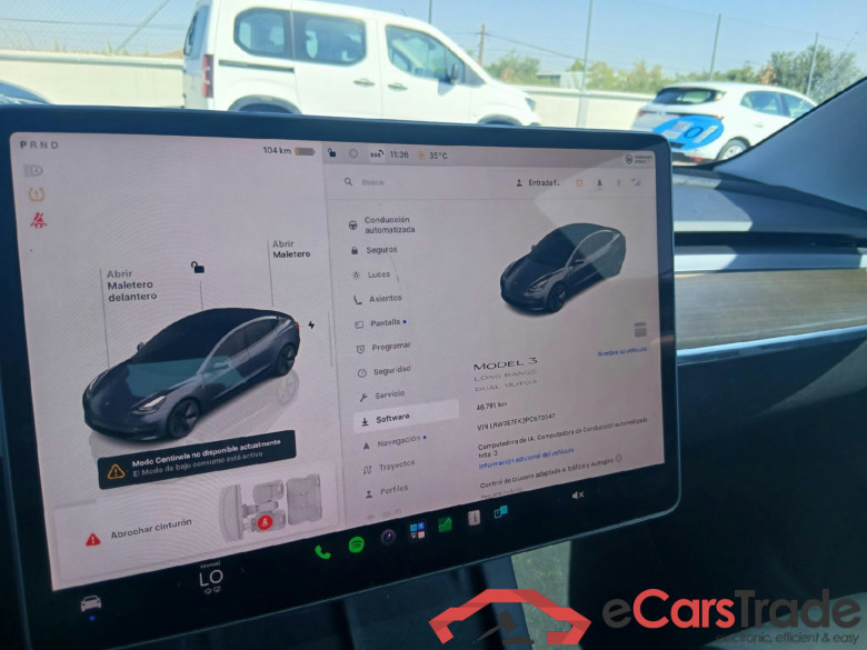 TESLA Model 3 / 2018 / 4P / sedán Gran Autonomía AWD (AC2) #4
