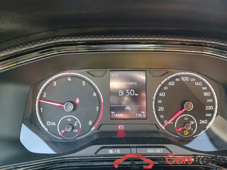 VOLKSWAGEN T-Cross / 2018 / 5P / todoterreno Advance 1.0 TSI 85kW (115CV) DSG (AC) #4