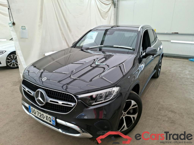 MERCEDES-BENZ GLC / 2022 / 5P / SUV GLC 300 e Business Line 4MATIC
