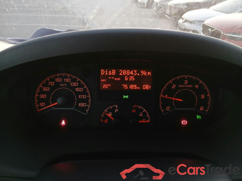 PEUGEOT Boxer / 2014 / 4P / furgón 335 L3 H2 BHDI 103kW (140CV) S&S 6 V. M #4