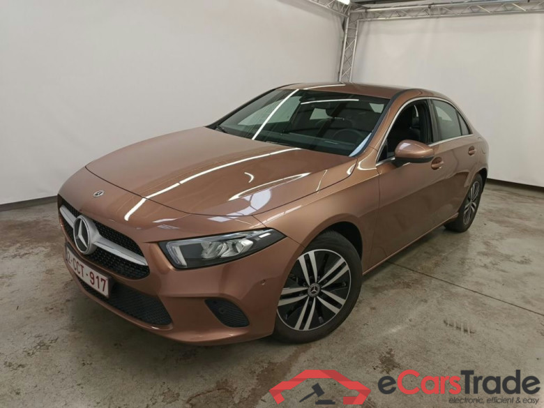 Mercedes-Benz A-Klasse A 250 e Business Solution 5d #1