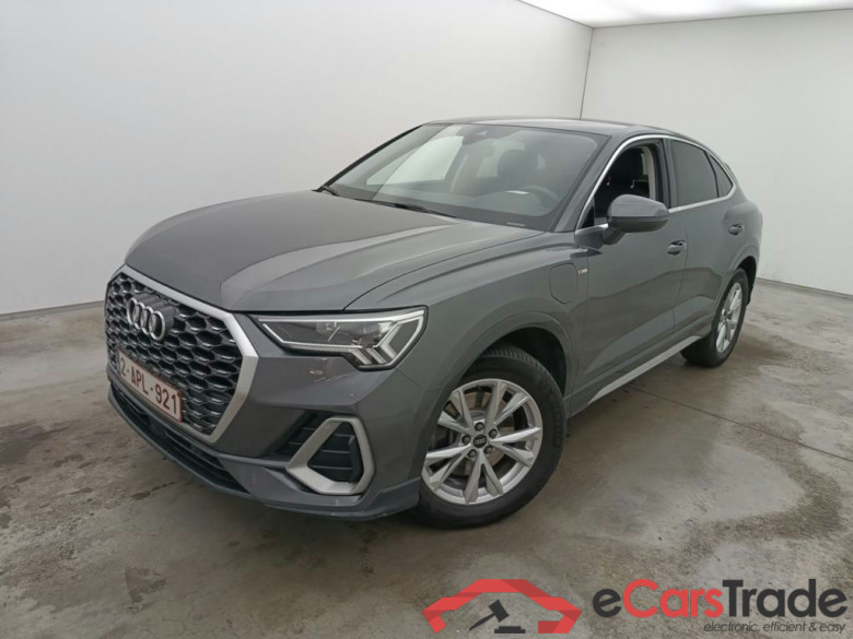 Audi Q3 Sportback 45 TFSI e S tronic S Line 5d #1