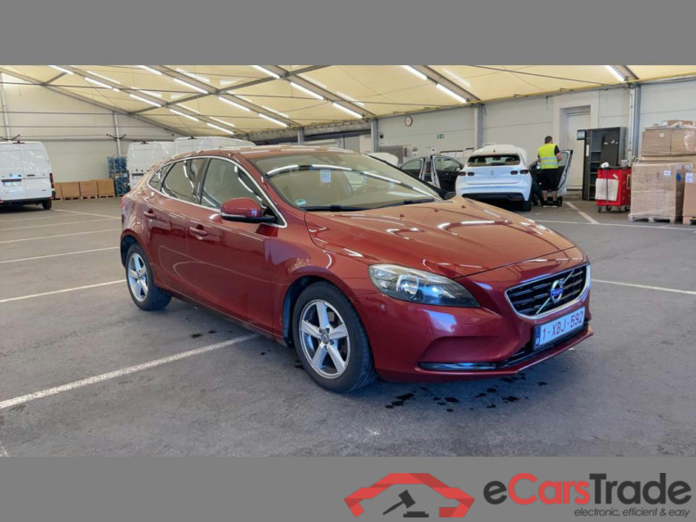 VOLVO V40 Dsl V40 1.6 D2 Momentum #2