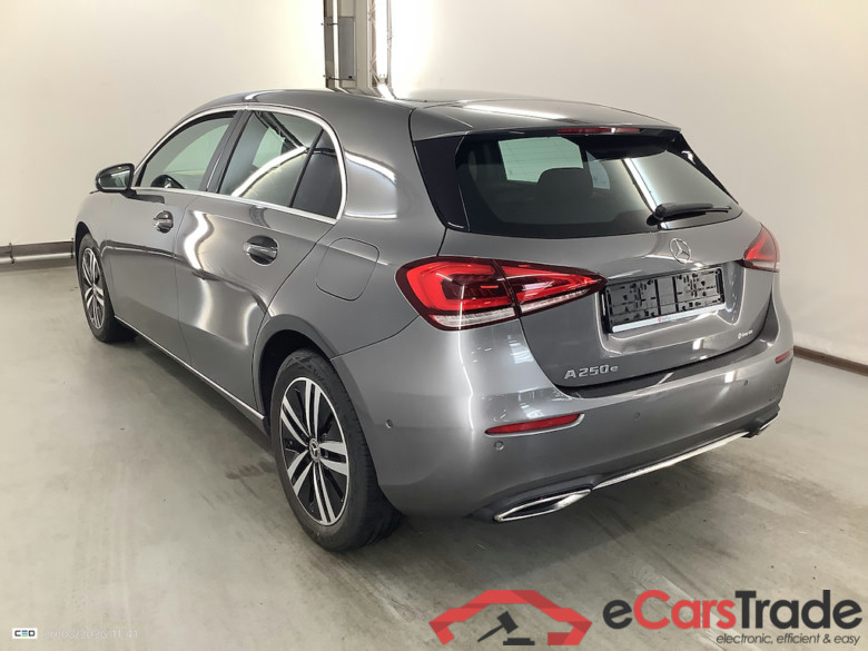MERCEDES-BENZ A-Klasse 1.3 A 250 E DCT BUSINESS SOLUTION #3
