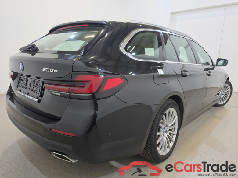 BMW 530e Plug-In Hybrid Aut. LED LC-Pro Navi-Pro Leather KeylessGo Camera Klima PDC ... #4