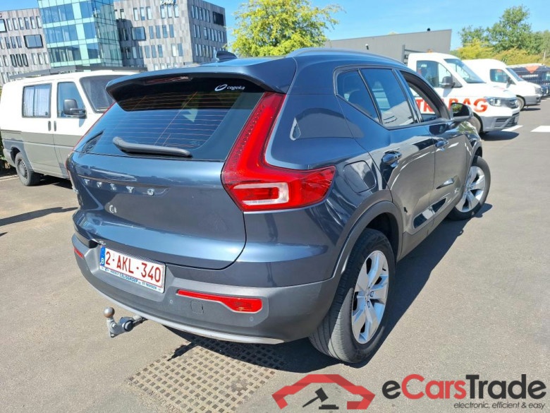 VOLVO XC40 2.0 D3 Momentum Pro LED Virtual ACC Navi KeylessGo Klima PDC ... #2