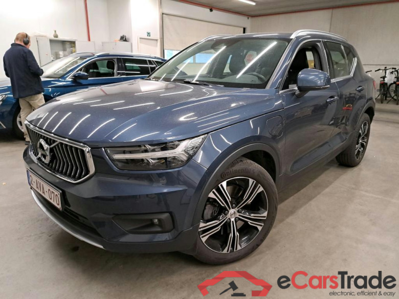 VOLVO - VOL XC40 T4 Recharge 211PK Geartronic Inscription Expression With Arianne Leather & Winter & Park Assist  * HYBRID * #1