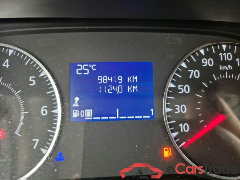 DACIA Duster / 2018 / 5P / todoterreno Essential Blue dCi 85kW (115CV) 4X4 #5