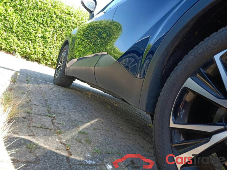 TOYOTA C-HR 1.8 Hybrid 140 First Edition #5
