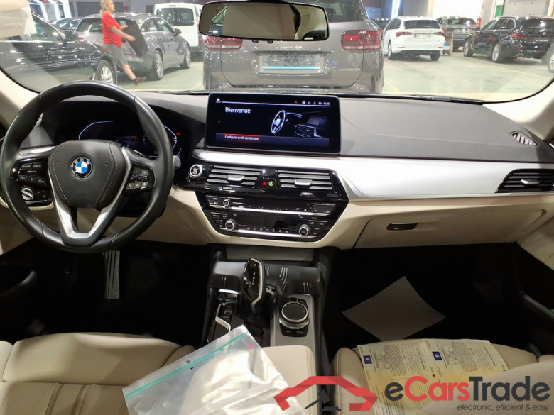 BMW 5 DIESEL - 2020 518 dA MHD #6