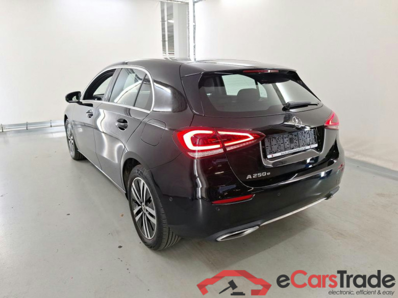MERCEDES-BENZ A-CLASS 1.3 A 250 E DCT BUSINESS SOLUTION #3